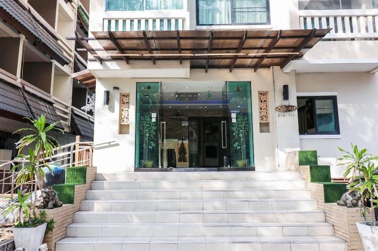 Natural Beach Hotel And Baan Sila