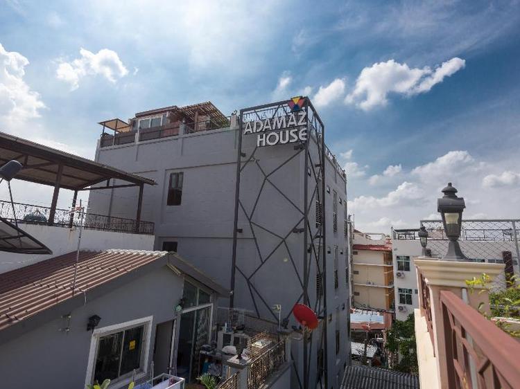 Adamaz House