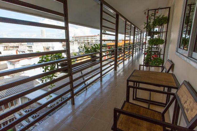 Chiang Mai Waroros Boutique Hotel