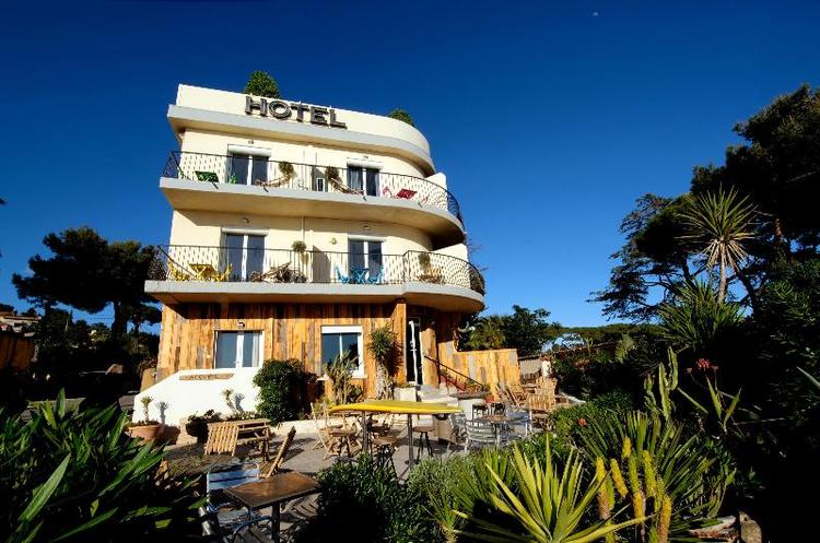 L’Almanarre Hotel