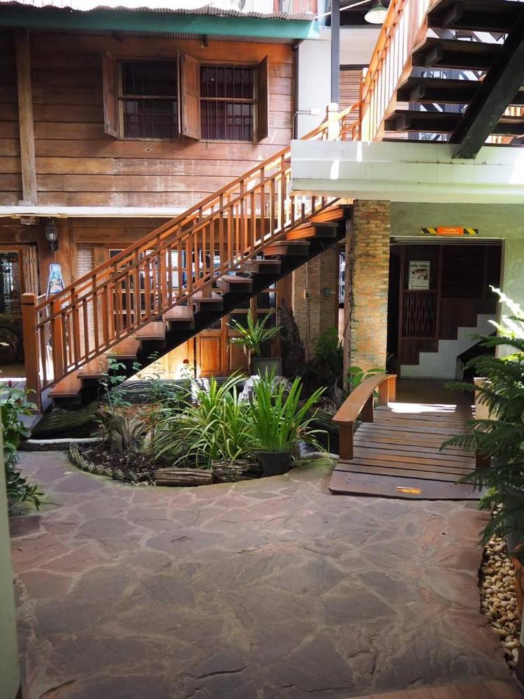 P1 House