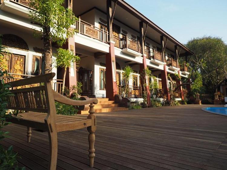 Amata Lanna Village Hotel