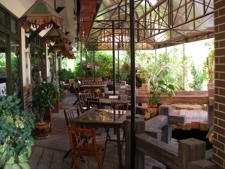 Rayong Lanna Hotel
