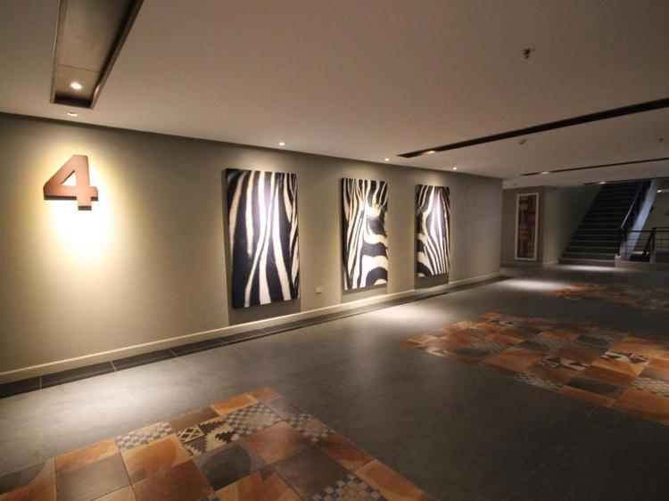 Season Five Hotel