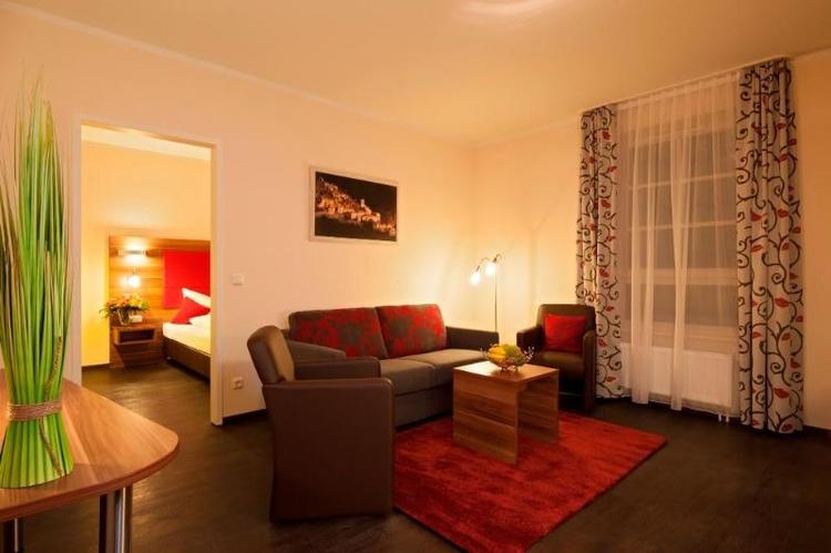 Batu Apart Hotel