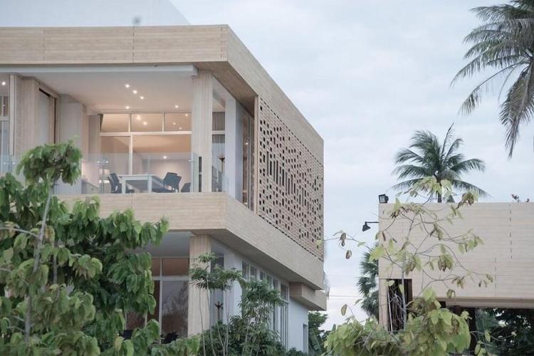Tri-Shawa Resort