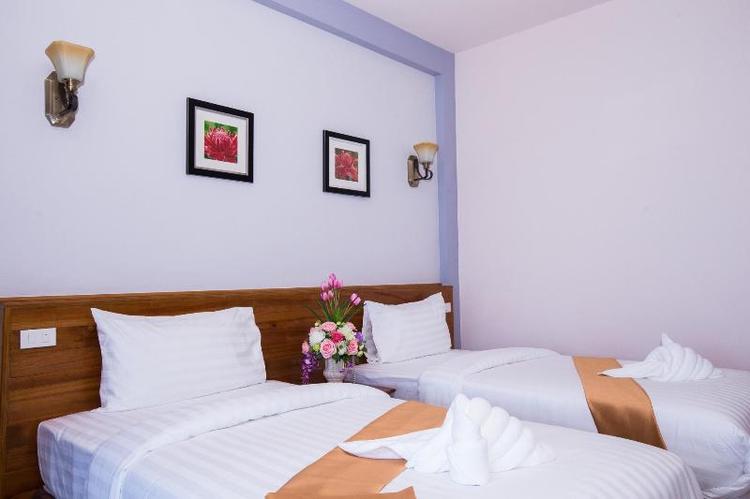 Royal Hill Satun Hotel