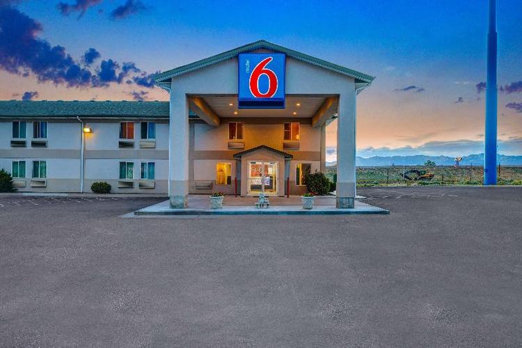 Motel 6 Beaver