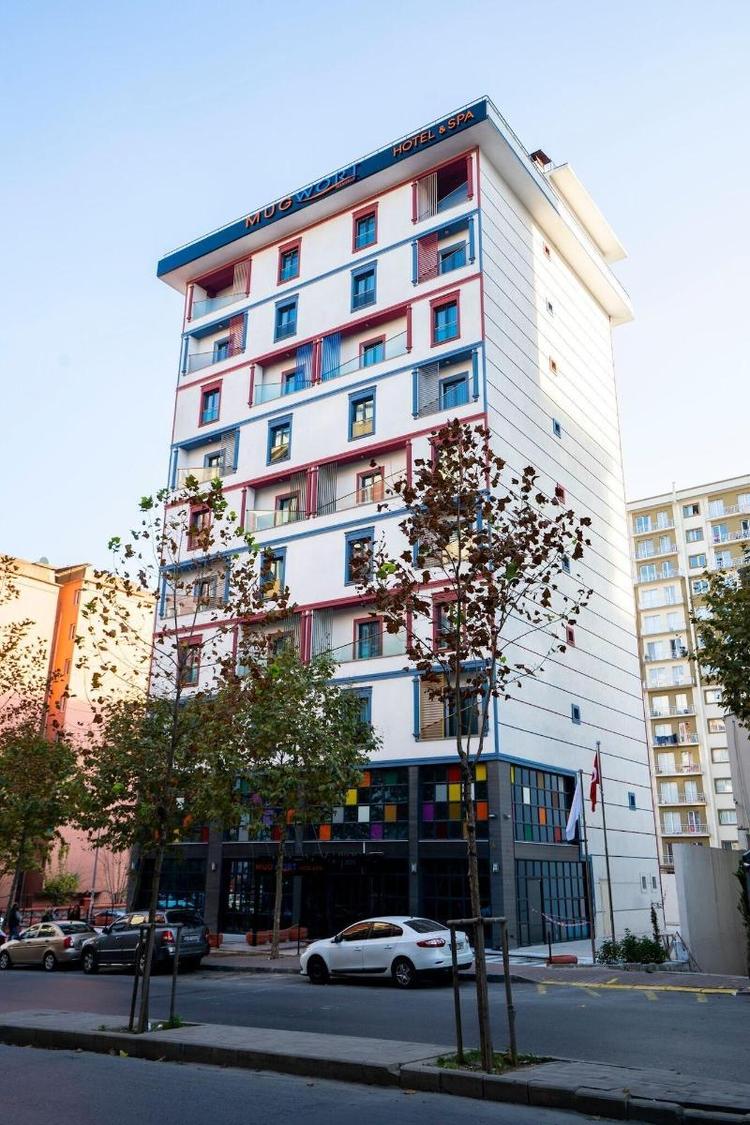 Mugwort Hotel & Spa