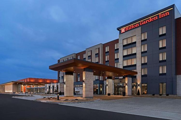 Hilton Garden Inn Milwaukee Brookfield Conference