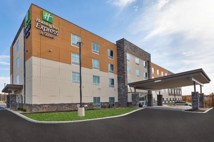 Holiday Inn Express and Suites Wooster