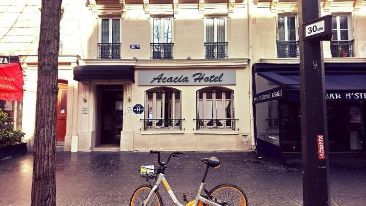 Acacia Hotel