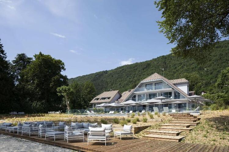 Black Bass Hotel