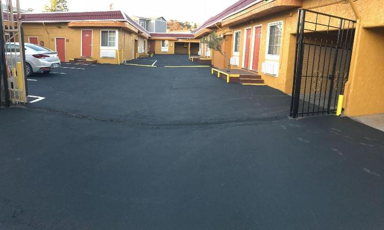 Harris Motel