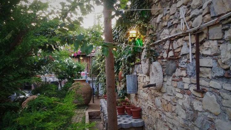 Garden Palace Hotel