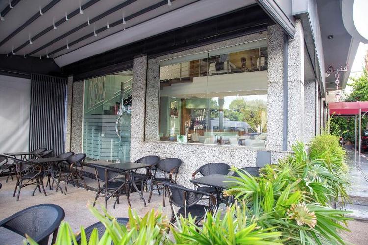 Malak Hotel