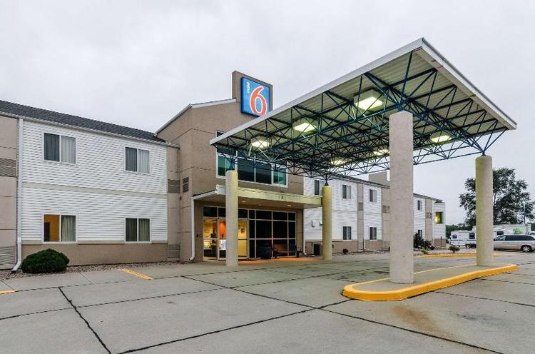 Motel 6 Kearney, NE