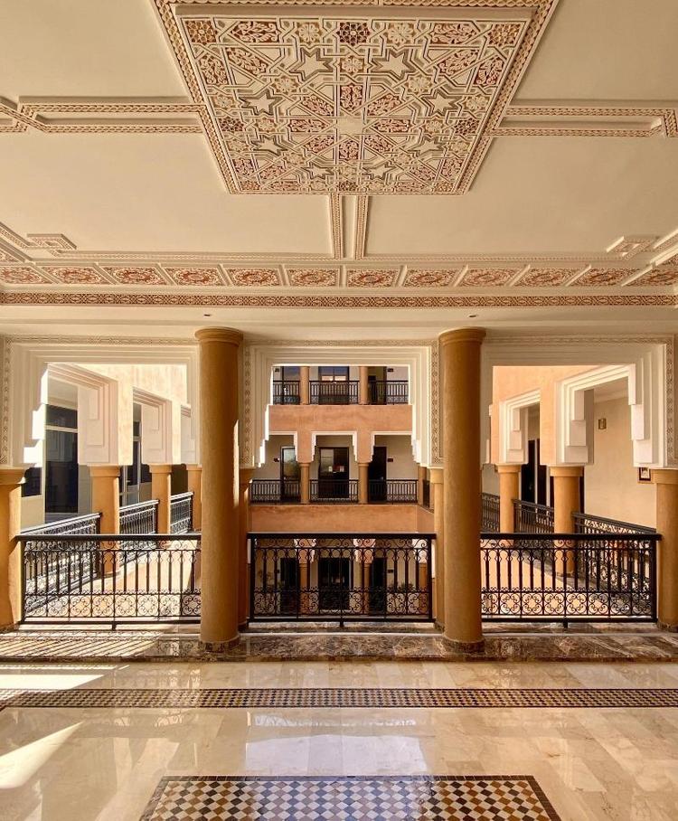 El Olivar Palace
