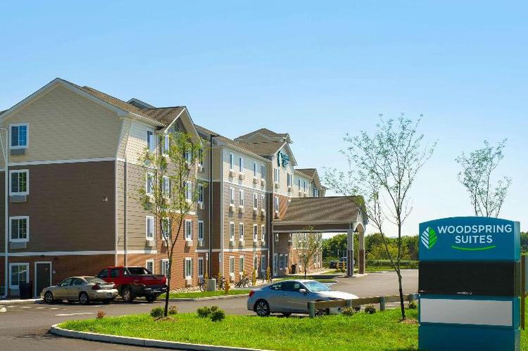 Woodspring Suites Allentown