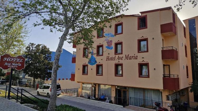Hotel Ave Maria