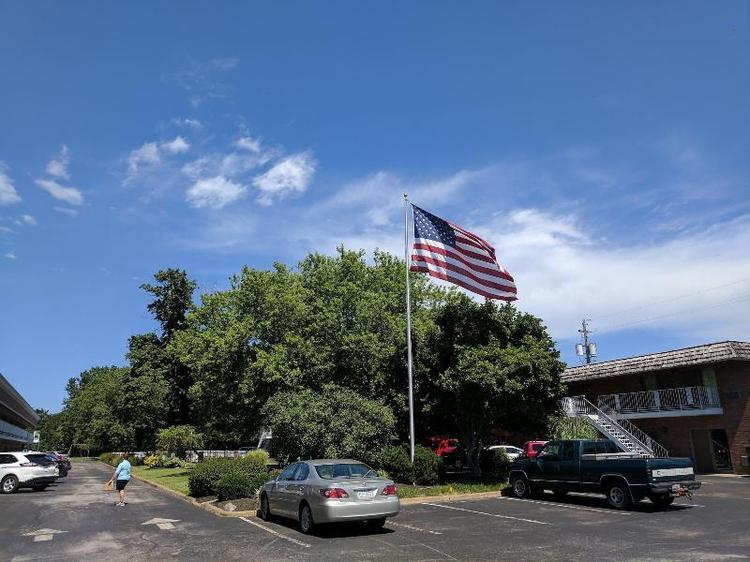 South Shore Inn