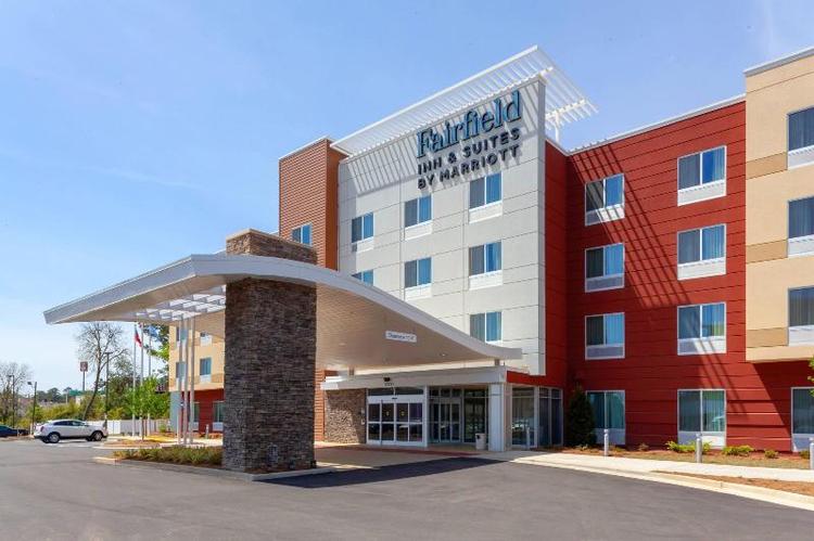 Fairfield Inn & Suites By Marriott Augusta Washing