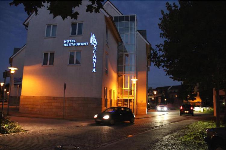 Hotel Ascania