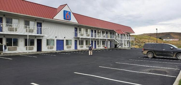 Motel 6 Baker City, OR