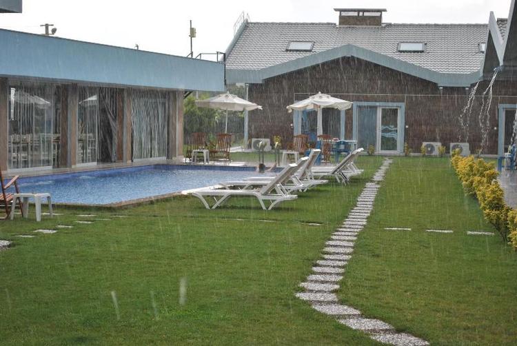 La Vida Otel