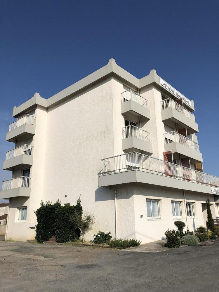 Hôtel du port