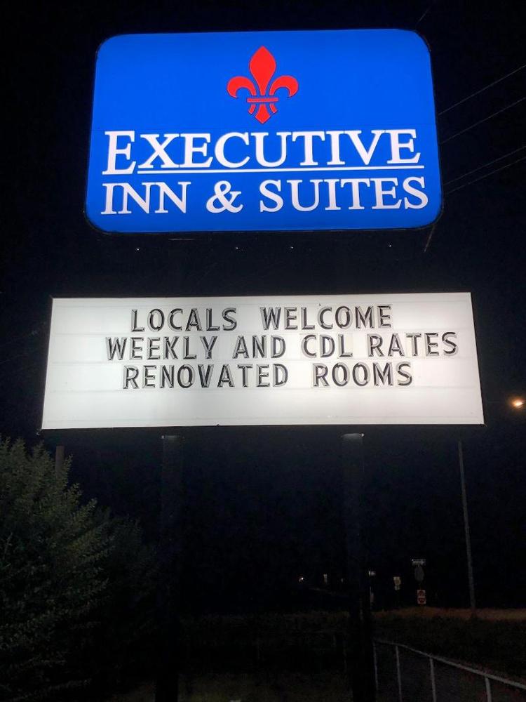 Executive Inn & Suites