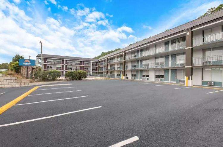 Rodeway Inn Cleveland