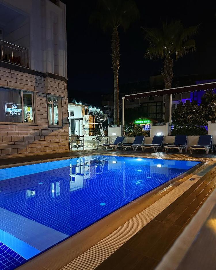 Amsterdam Boutique Otel & Suites
