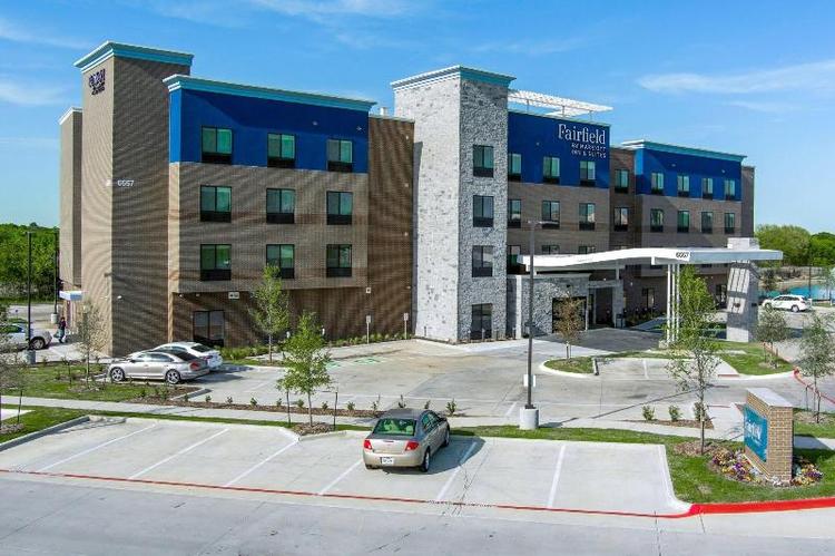 Fairfield By Marriott Inn & Suites Corinth South D