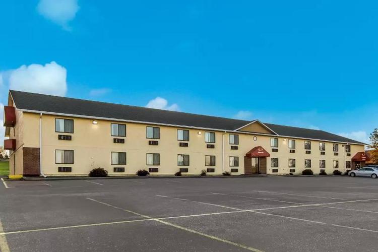 Econo Lodge Inn & Suites Yankton