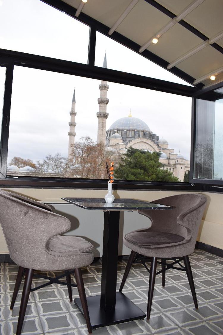 Burckin Suleymaniye Hotel