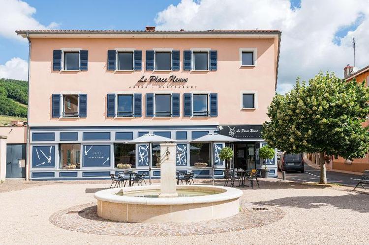 Le Place Neuve