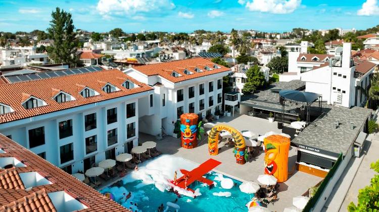 Saint Star Kemer (adult Only)