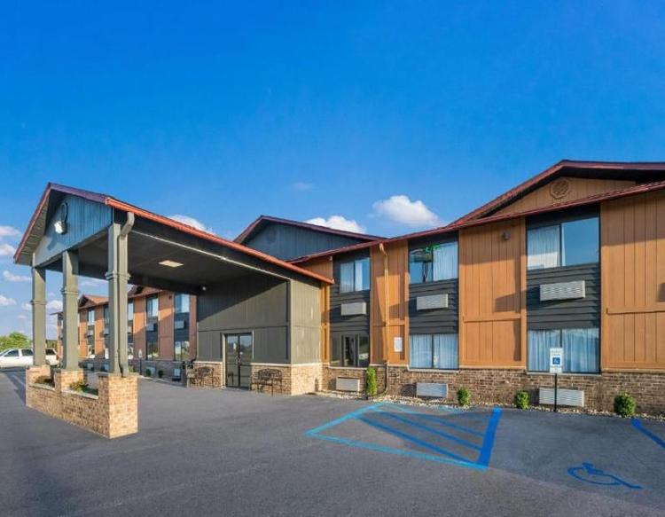 Super 8 by Wyndham Marston