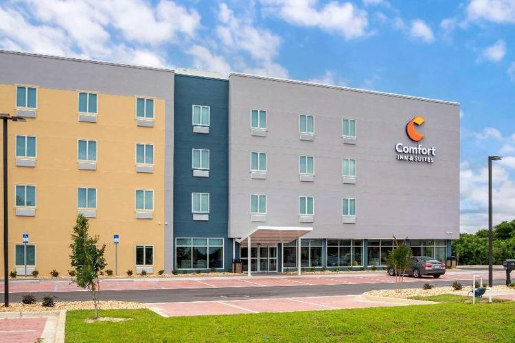 Comfort Inn & Suites Destin Near Henderson Beach